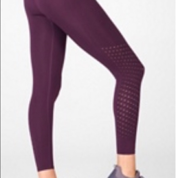 Fabletics Sync Mesh Legging!!
